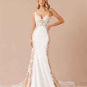 Azazie Estephanie Wedding Dress Diamond White Lace A-Line Bridal Gown WD8 NWT